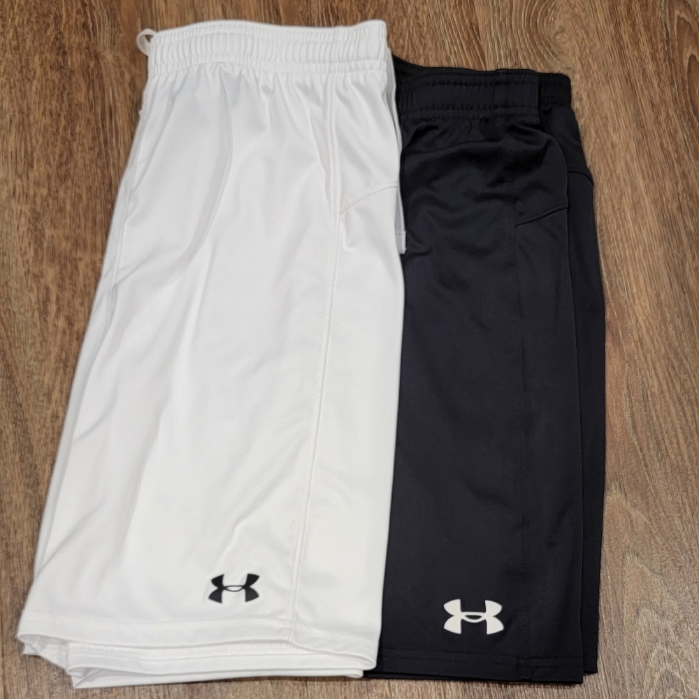2Pair Under Armour Boys Large Shorts. Perfect condition but fit like a medium.